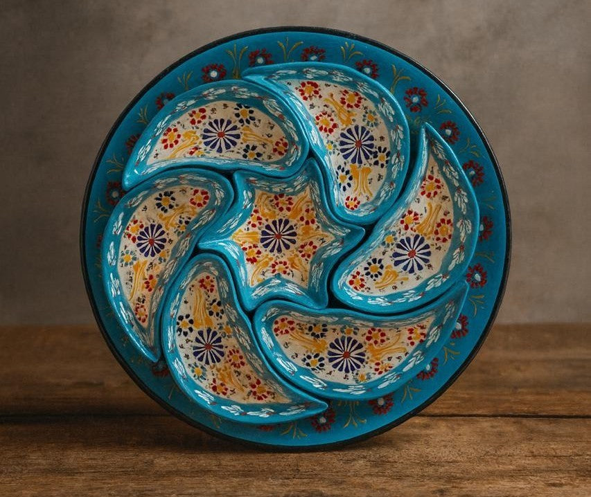 PLATOS CON MOTIVOS TURCOS