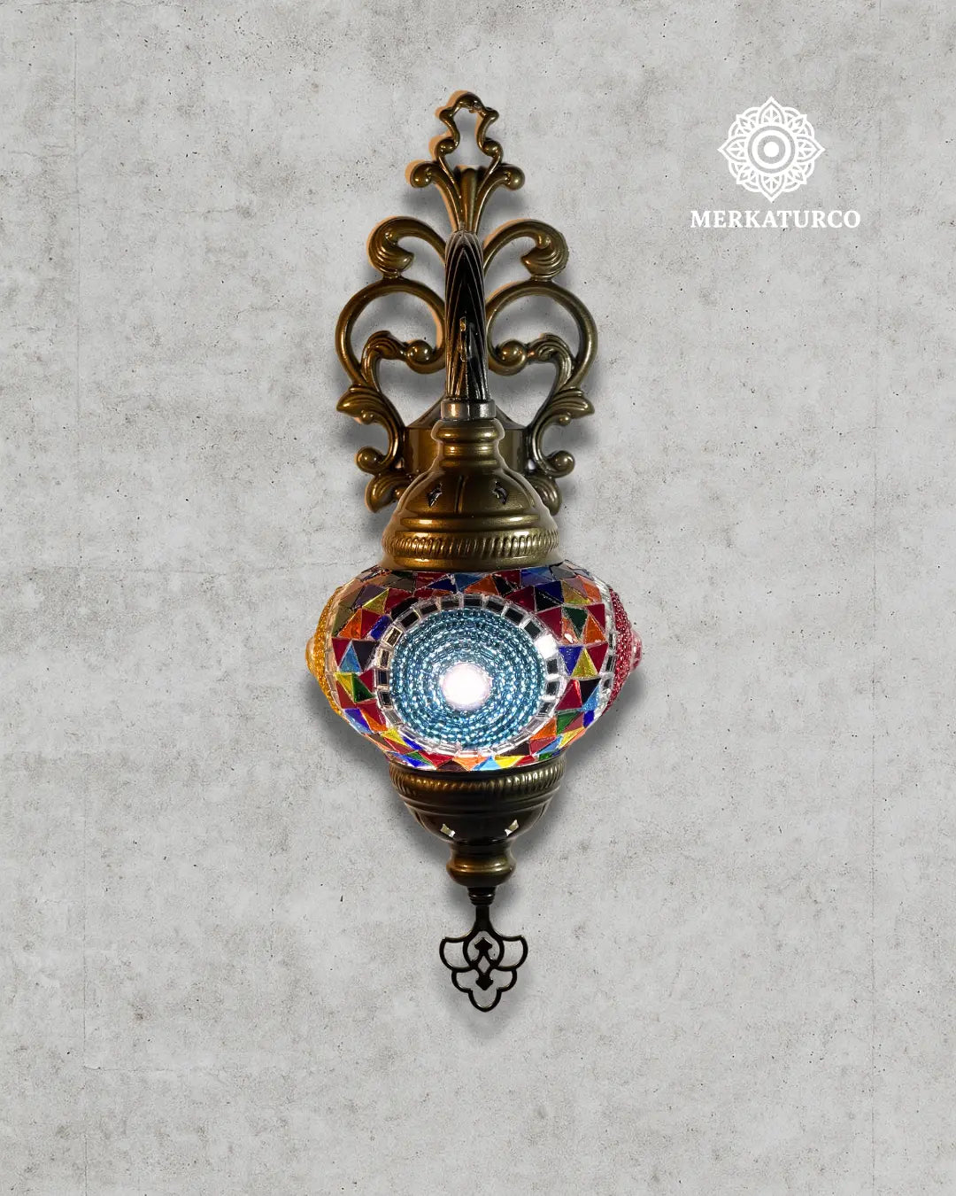 lampara-turca-mosaico-pared-aplika-2-modelo-5-fondo-concreto