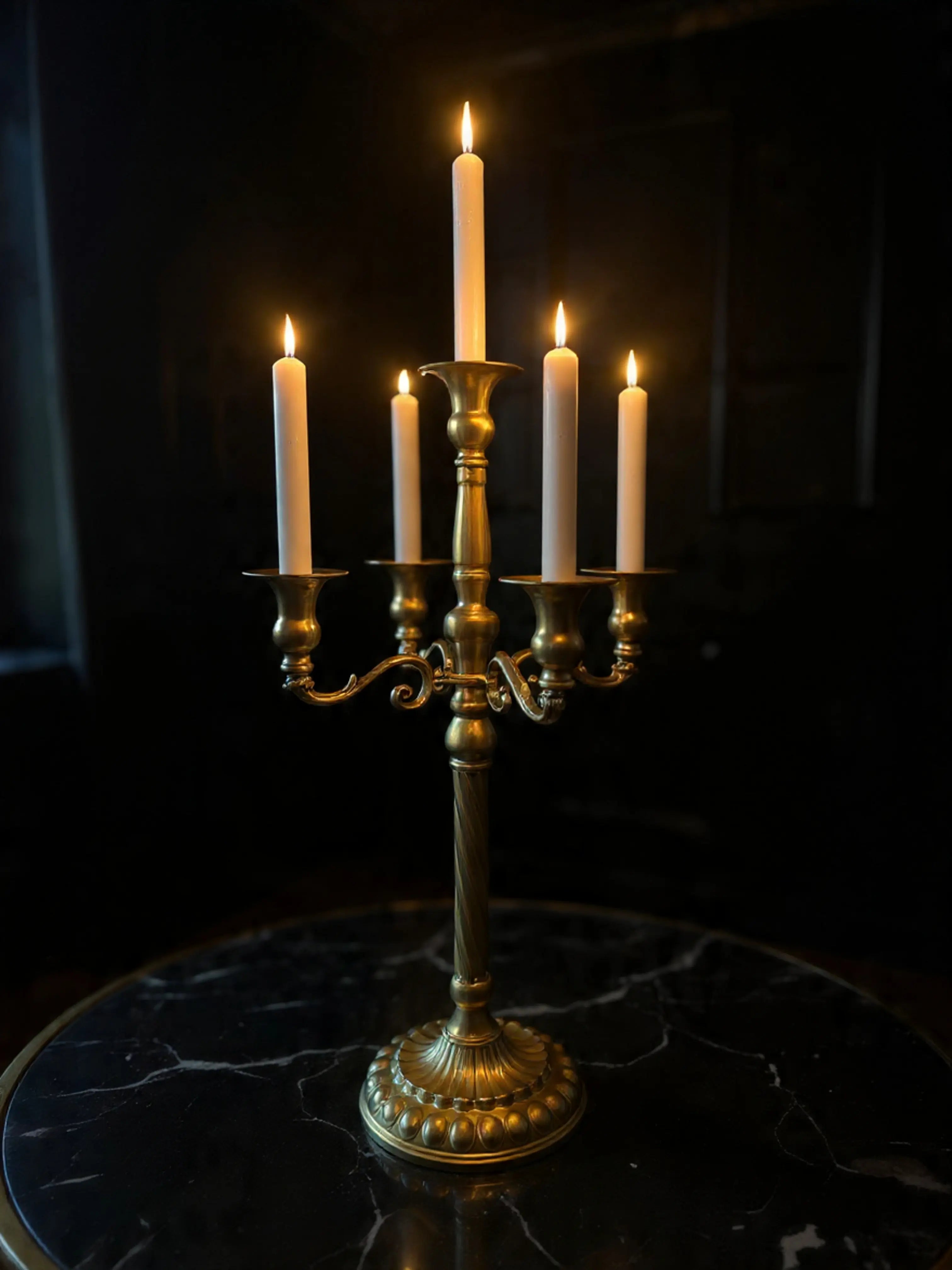 CANDELABRO IMPERIAL DE 5 VELAS METALICO