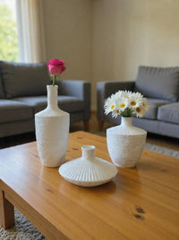 Set de Jarrones Decorativos Blancos en Marmolina