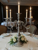 CANDELABRO DE METAL PLATEADO DE 5 VELAS