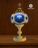 Lámpara de mesa turca artesanal Torre 5 modelo 5 con mosaico hecho a mano y estructura metálica de Merkaturco.