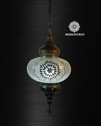 Lámpara artesanal turca para iluminación decorativa de interiores.  