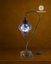 lampara-turca-mosaico-mesa-cisnero-2-modelo-1-fondo-dorado