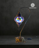 lampara-turca-mosaico-mesa-cisnero-2-modelo-1-fondo-oscuro