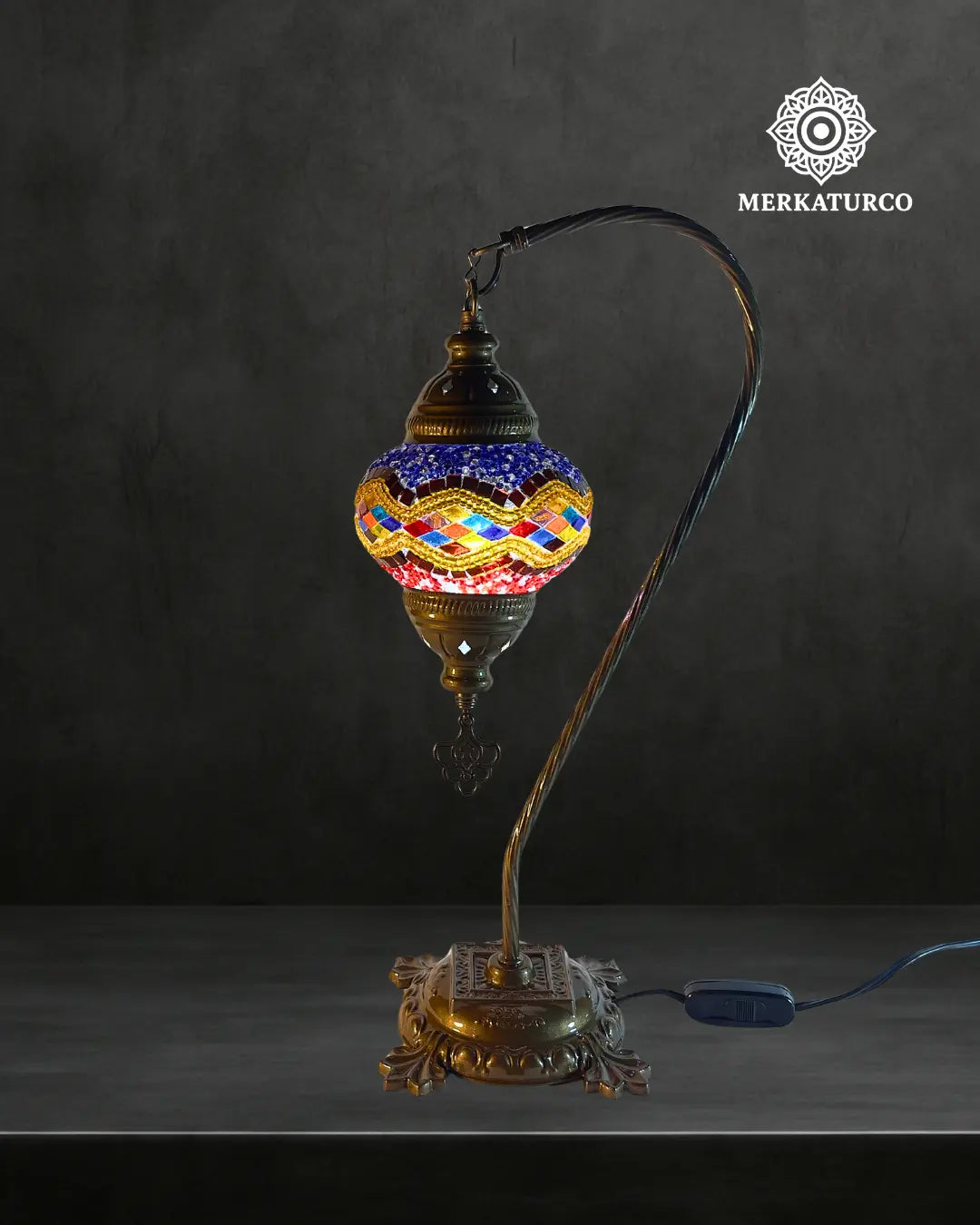 lampara-turca-mosaico-mesa-cisnero-2-modelo-7-fondo-oscuro