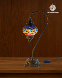 lampara-turca-mosaico-mesa-cisnero-2-modelo-7-fondo-madera