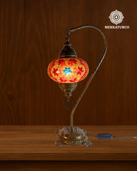 lampara-turca-mosaico-mesa-cisnero-3-modelo-4-fondo-madera