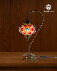 lampara-turca-mosaico-mesa-cisnero-3-modelo-5-fondo-madera