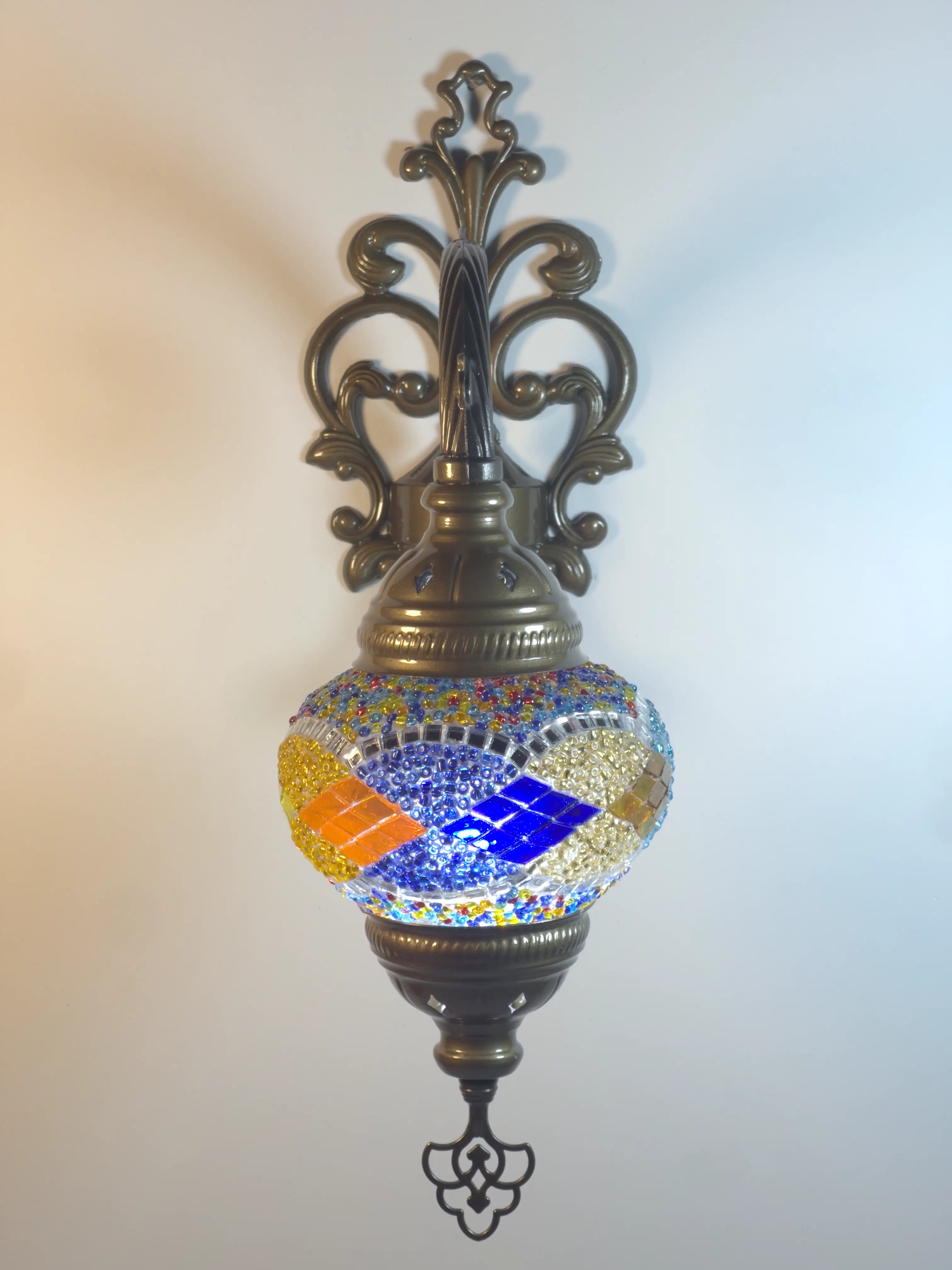 lampara-turca-mosaico-pared-aplika-2-modelo-1-fondo-blanco