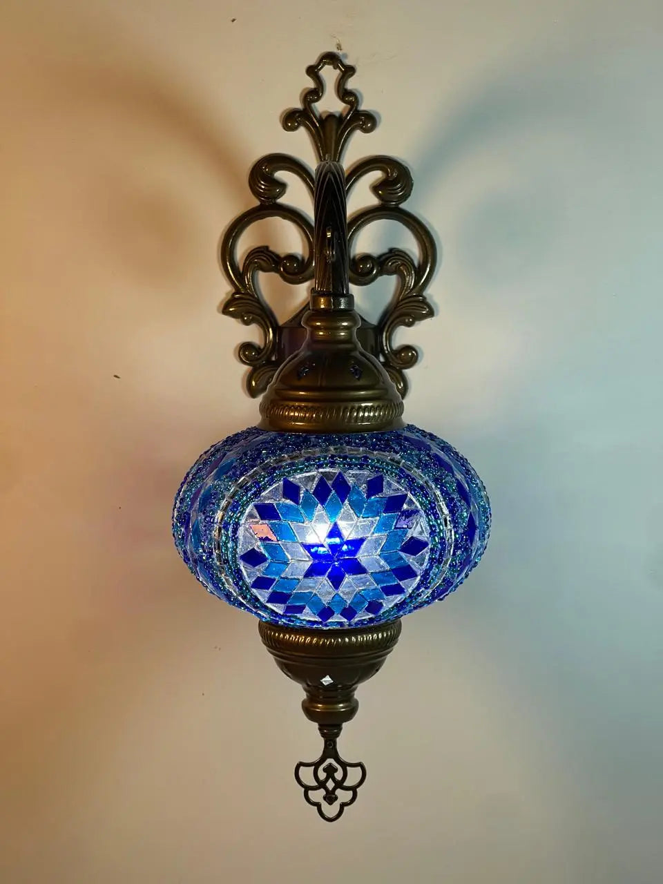 lampara-turca-mosaico-pared-3-modelo-2-fondo-blanco