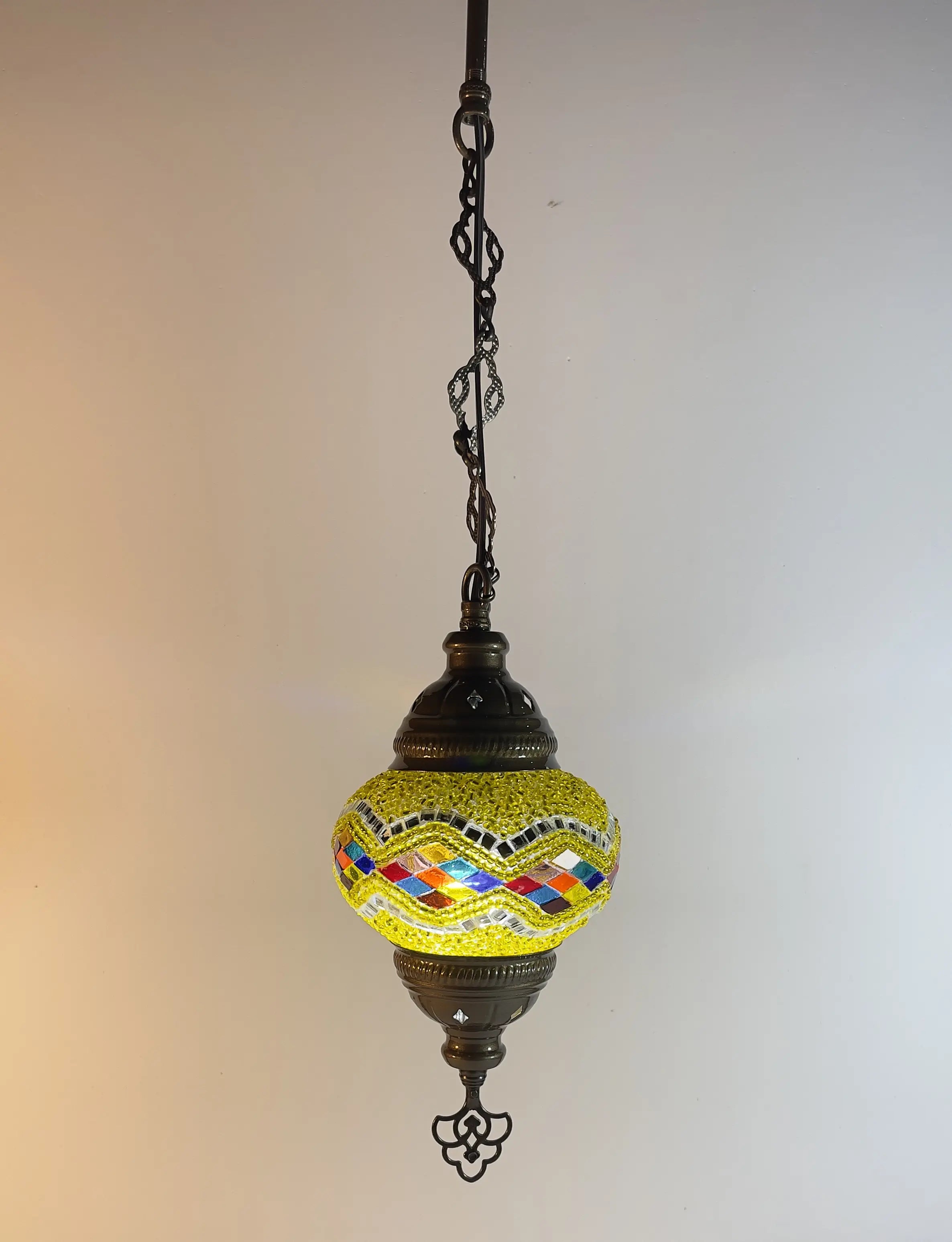 lampara-turca-mosaico-colgante-2-modelo-3-fondo-blanco
