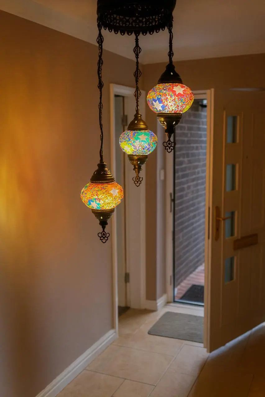 LA CALIDEZ DE TRES LUCES, UNIDAS EN UNA SOLA OBRA DE ARTE.- TRIO DE MAGIA – #2 LAMPARA TURCA DE 3 ESFERAS