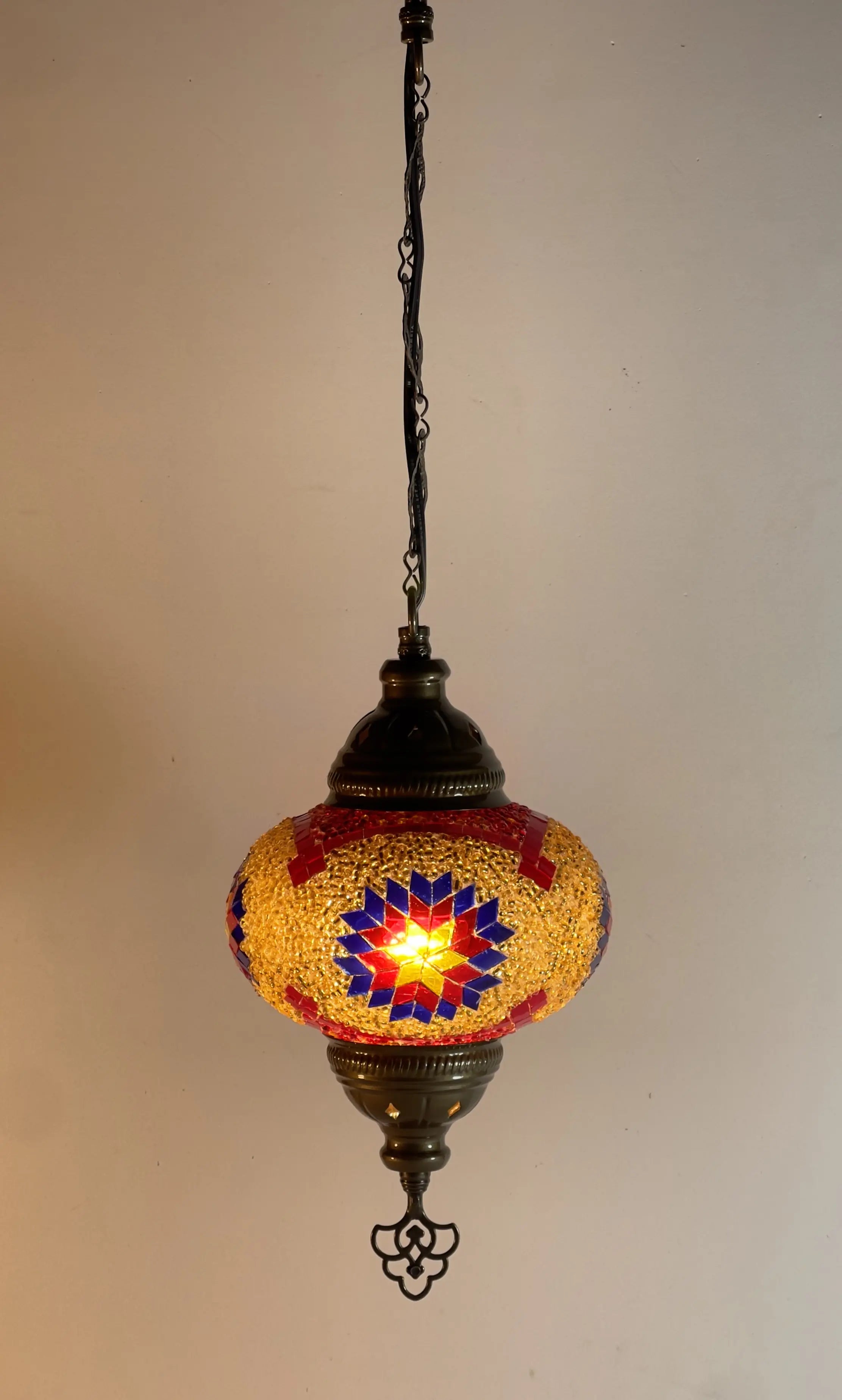 lampara-turca-mosaico-techo-colgante-3-modelo-1-fondo-blanco