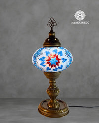 lampara-turca-mosaico-mesa-torre-3-corto-modelo-4-fondo-concreto