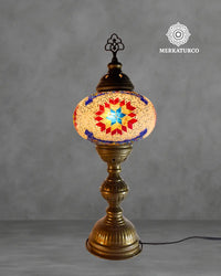 lampara-turca-mosaico-mesa-torre-3-largo-modelo-4-fondo-concreto