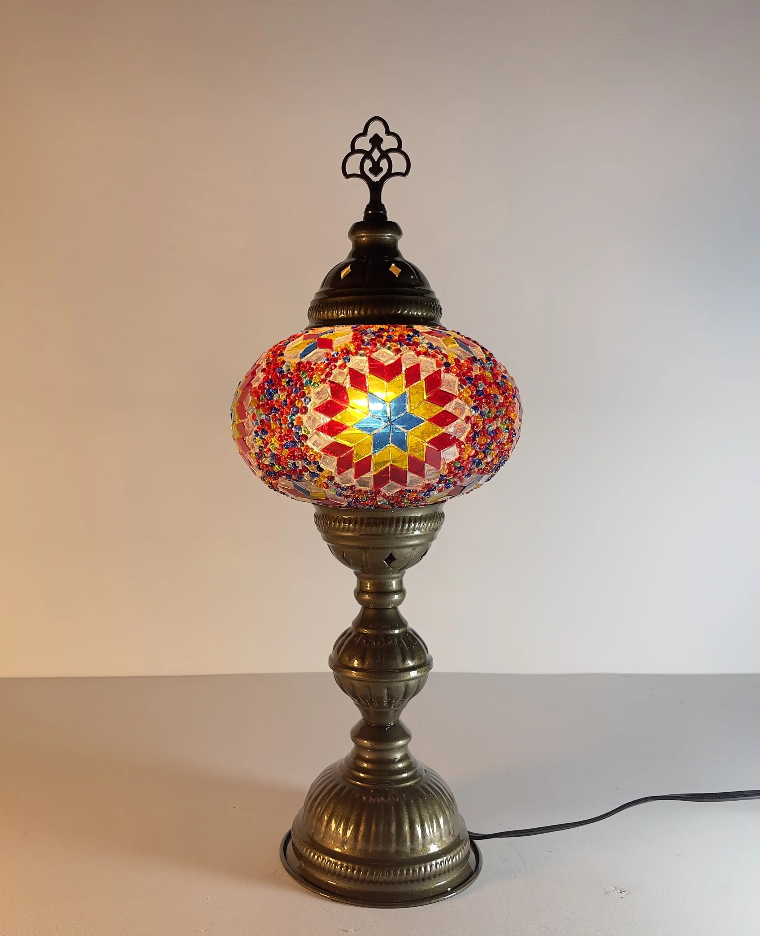 lampara-turca-mosaico-mesa-torre-3-largo-modelo-6-fondo-blanco