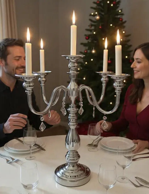 CANDELABRO DE METAL PLATEADO DE 5 VELAS